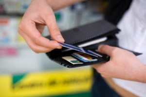 Seven Signs That Your Credit Cards Are Pointing You Towards Bankruptcy